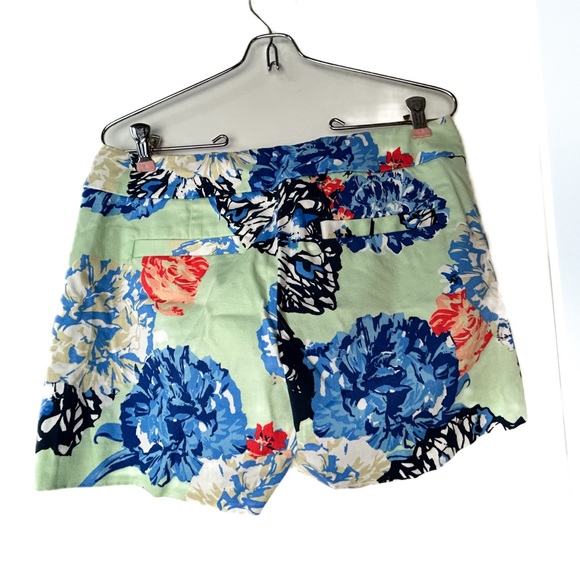 J. Crew Light Green & Floral Stretch Shorty Shorts Size 4 Women's - Picture 1 of 10